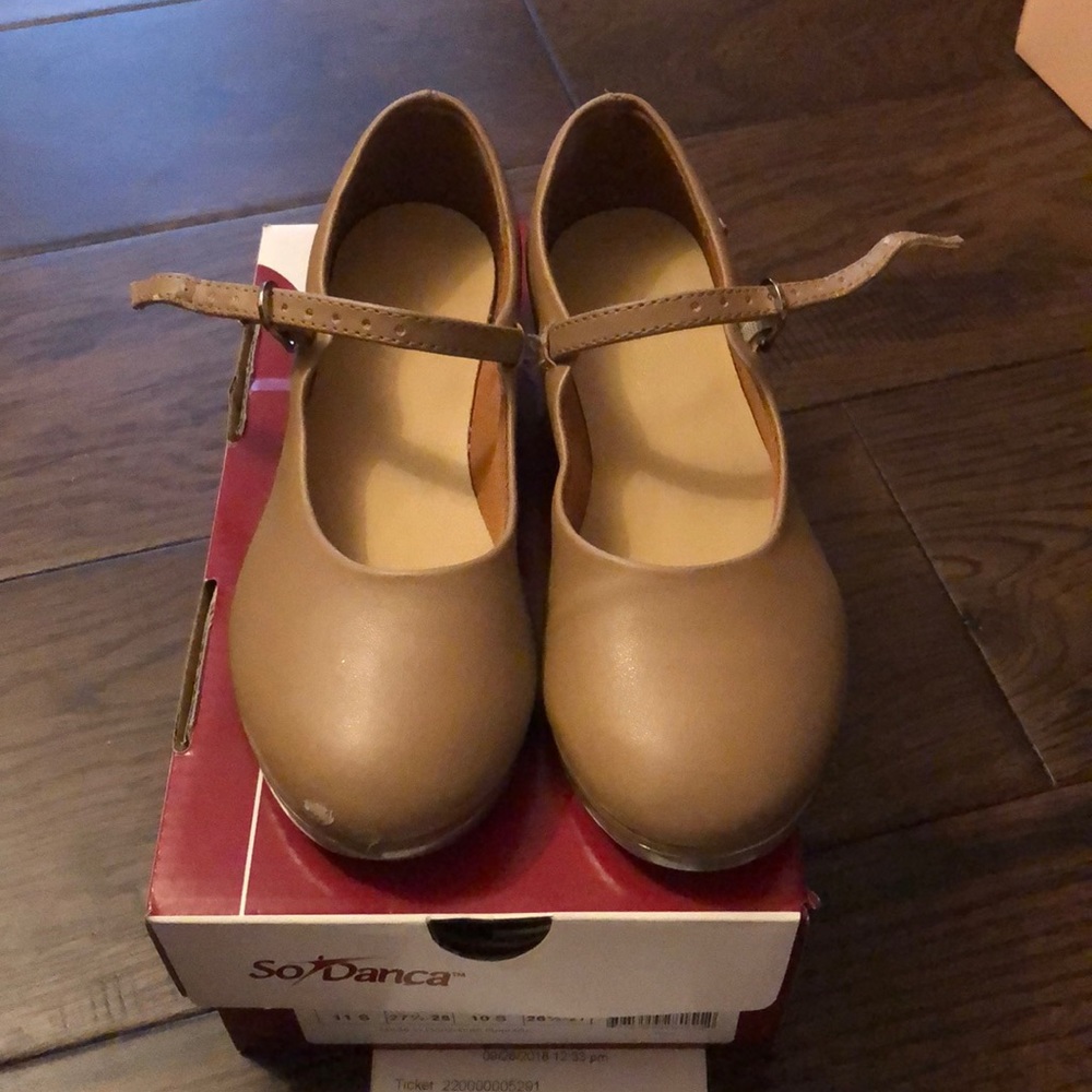 So Danca tap shoes